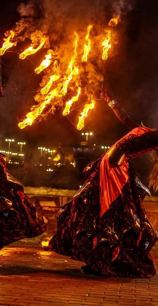 Огненное фаер шоу в Екатерибурге